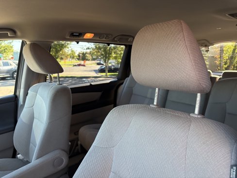 Used 2015 Honda Odyssey EX image 20