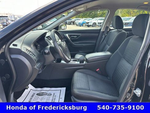 Used 2018 Nissan Altima 2.5 SV image 9