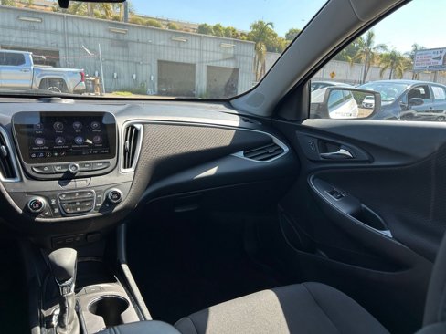 Used 2024 Chevrolet Malibu LT image 35