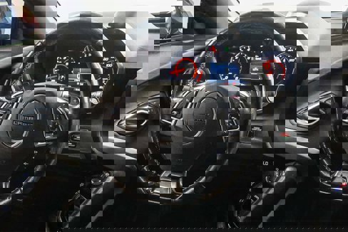 Used 2021 Chevrolet Camaro LT image 15