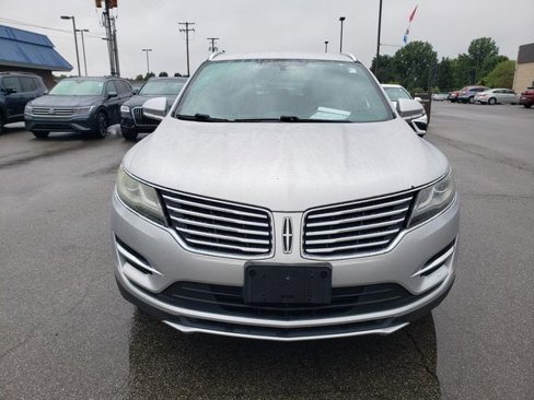 Used 2017 Lincoln MKC Premiere image 9