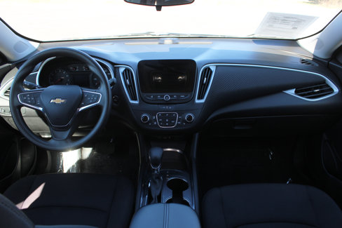 Used 2023 Chevrolet Malibu LT image 14