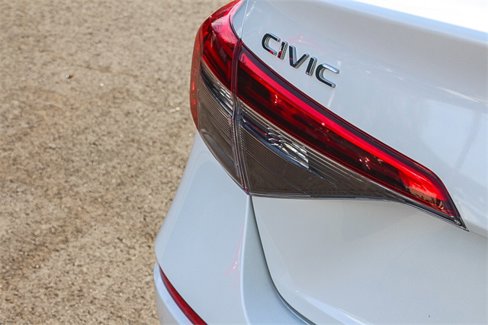 Used 2023 Honda Civic LX image 8