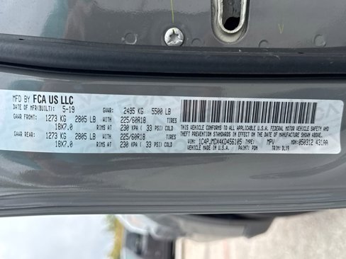 Certified 2019 Jeep Cherokee Limited image 35