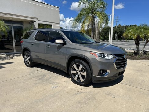 Used 2019 Chevrolet Traverse LT w/ LT Premium Package image 1