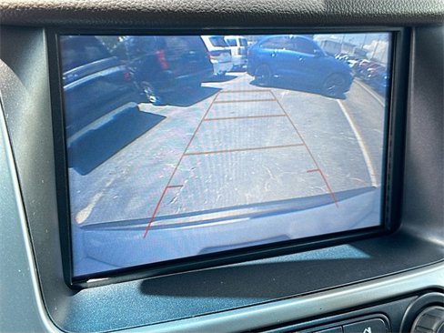 Used 2018 Chevrolet Suburban LT image 14