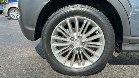 Used 2019 Hyundai Kona SEL image 13