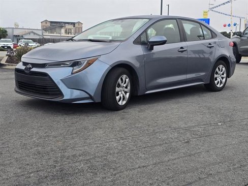 Used 2024 Toyota Corolla LE image 4