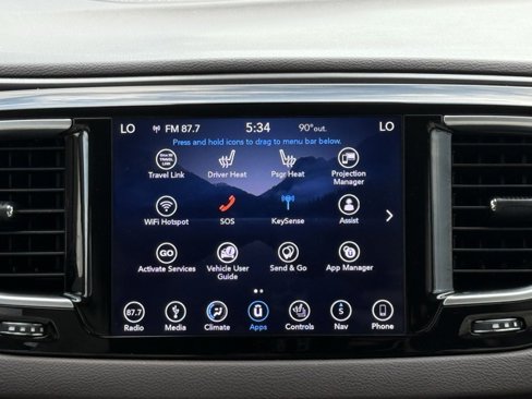 Used 2018 Chrysler Pacifica Touring-L Plus image 29