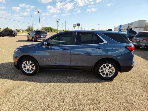 Used 2024 Chevrolet Equinox LT image 2