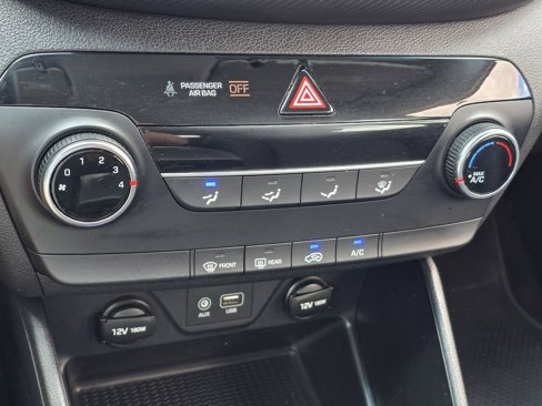 Used 2020 Hyundai Tucson SE image 19