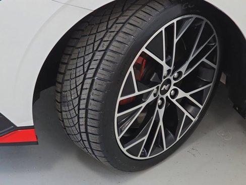 Used 2022 Hyundai Elantra N w/ Preferred Accessory Package image 32