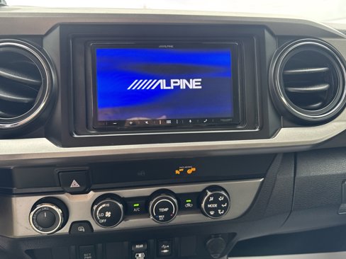 Used 2019 Toyota Tacoma SR5 image 23