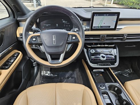 Used 2022 Lincoln Corsair Reserve image 6