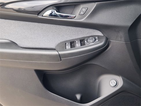 New 2025 Chevrolet TrailBlazer LT w/ Convenience Package image 15
