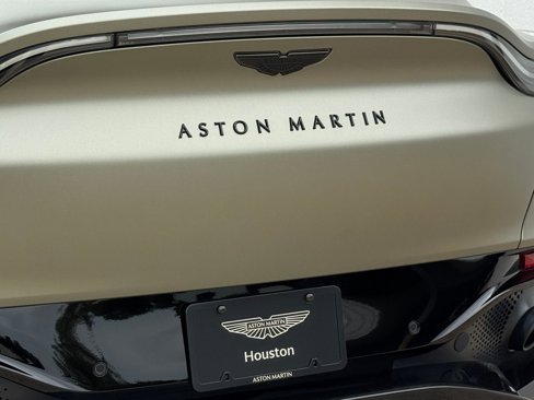 Used 2024 Aston Martin DBX 707 image 12