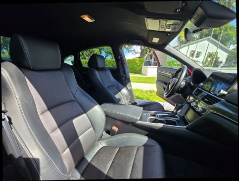 Used 2018 Honda Accord Sport image 27