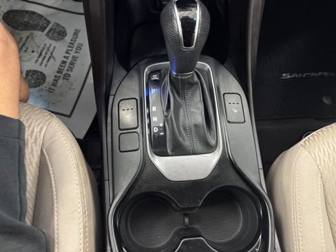 Used 2015 Hyundai Santa Fe GLS image 33
