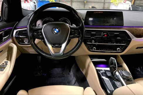 Used 2017 BMW 530i xDrive image 5