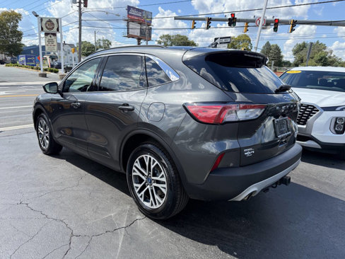 Used 2020 Ford Escape SEL image 8