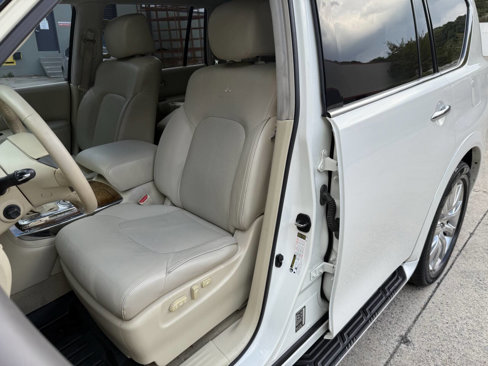 Used 2014 INFINITI QX80 2WD w/ Theater Package image 16