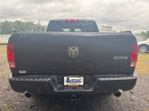 Used 2015 RAM 1500 Express image 10