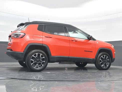 Used 2021 Jeep Compass Trailhawk image 48