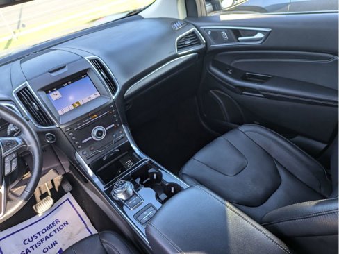 Certified 2019 Ford Edge Titanium w/ Equipment Group 301A image 28