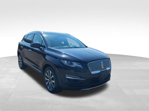 Used 2019 Lincoln MKC Reserve image 4