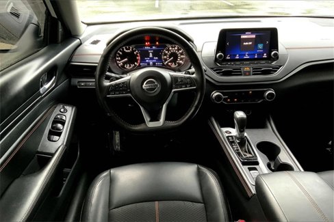 Used 2022 Nissan Altima 2.5 SR image 5