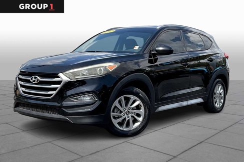 Used 2017 Hyundai Tucson SE image 1