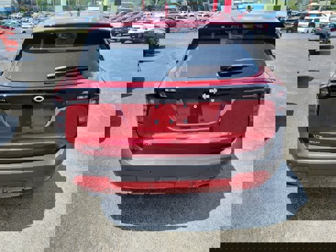 New 2025 Nissan Kicks SV w/ Charging Package image 7