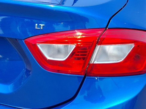 Used 2016 Chevrolet Cruze LT w/ Convenience Package image 24