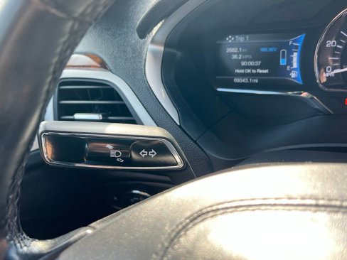 Used 2018 Lincoln MKZ Select w/ Select Plus Package image 31