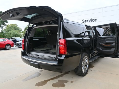 Used 2016 Chevrolet Suburban LTZ image 14