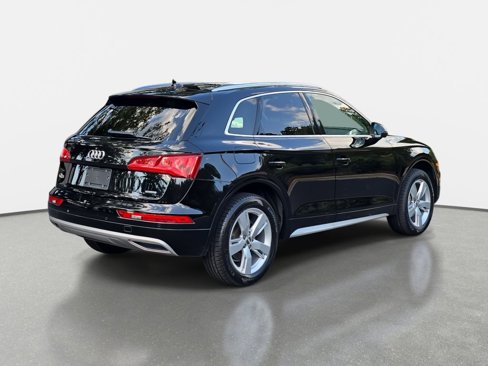 Used 2019 Audi Q5 2.0T Premium Plus w/ Premium Plus Package image 5