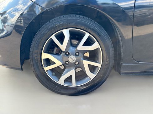 Used 2015 Nissan Versa Note SR image 28
