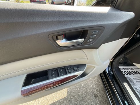 Used 2016 Acura TLX image 39