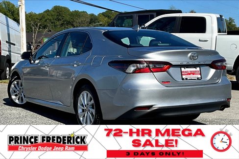 Used 2024 Toyota Camry LE image 9