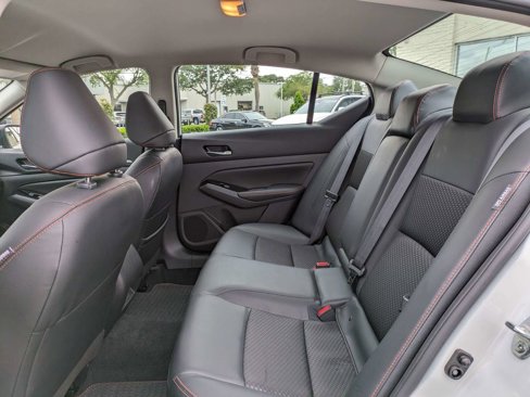 Used 2024 Nissan Altima 2.5 SR image 12