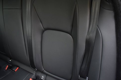 Used 2018 Jaguar F-PACE Premium image 36