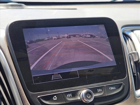 Used 2022 Chevrolet Malibu LS image 13