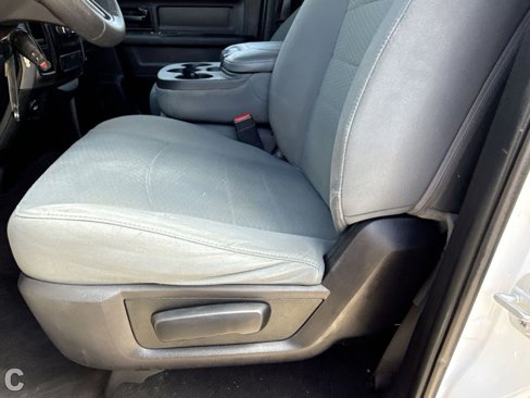 Used 2018 RAM 2500 Tradesman w/ Chrome Appearance Group image 17