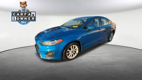 Used 2020 Ford Fusion SE image 5