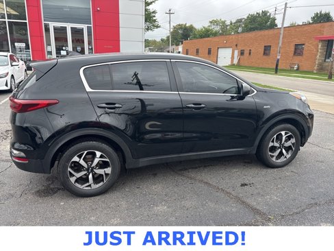 Used 2021 Kia Sportage LX image 8