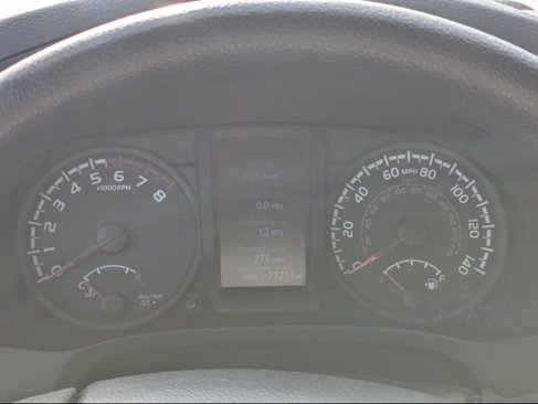 Used 2018 Toyota Tacoma SR w/ SR Convenience Package image 21