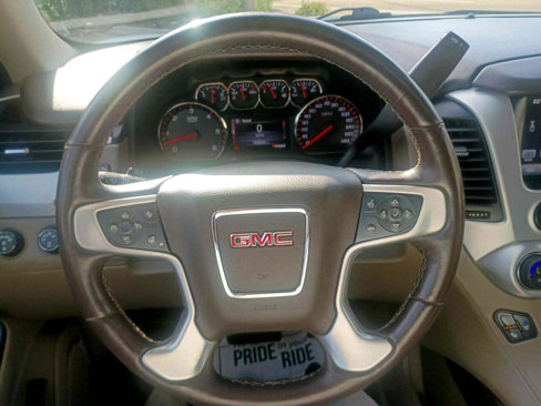 Used 2016 GMC Yukon XL SLT w/ Open Road Package image 16