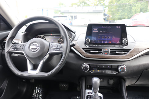 Used 2023 Nissan Altima 2.5 SV image 17