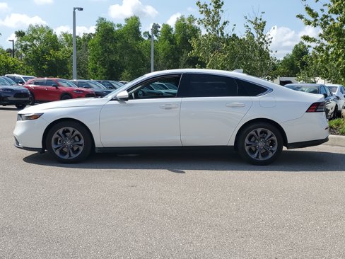Used 2023 Honda Accord EX image 8