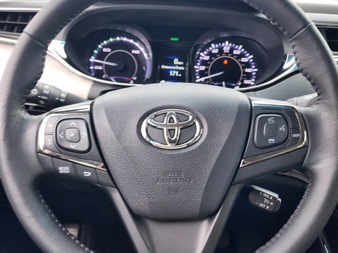 Used 2013 Toyota Avalon XLE Premium image 15
